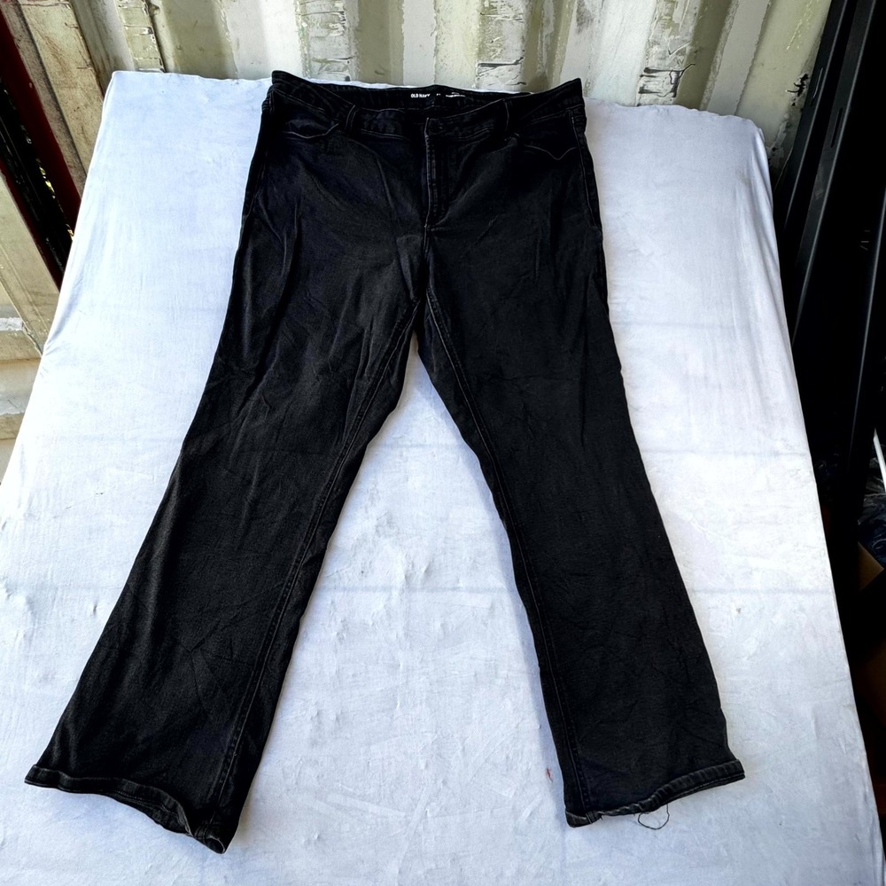 Old Navy Mid Rise Kicker Boot Cut Jeans Womens 20 Black Denim Cotton Stretch